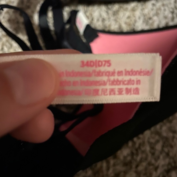 PINK bra - Picture 3 of 3